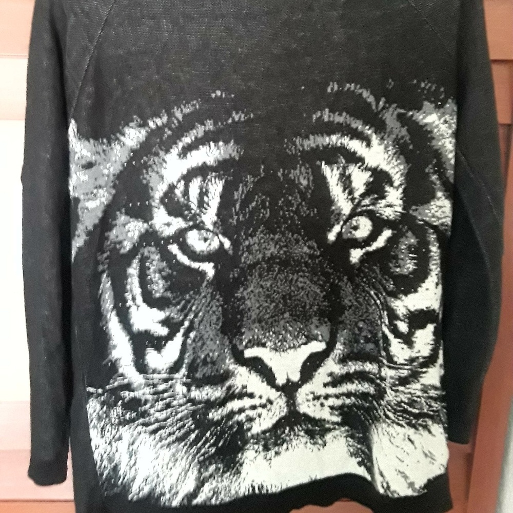 Awesome Nollie tiger cardigan